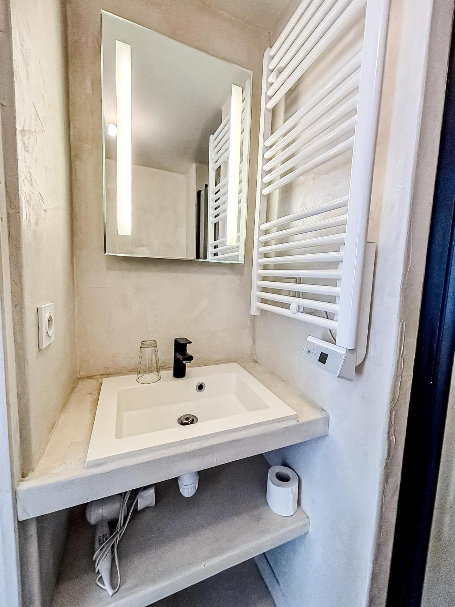 Apartamento Les Saints Nico A 5 Min Port, Gare & Centre La Rochelle (Charente-Maritime)